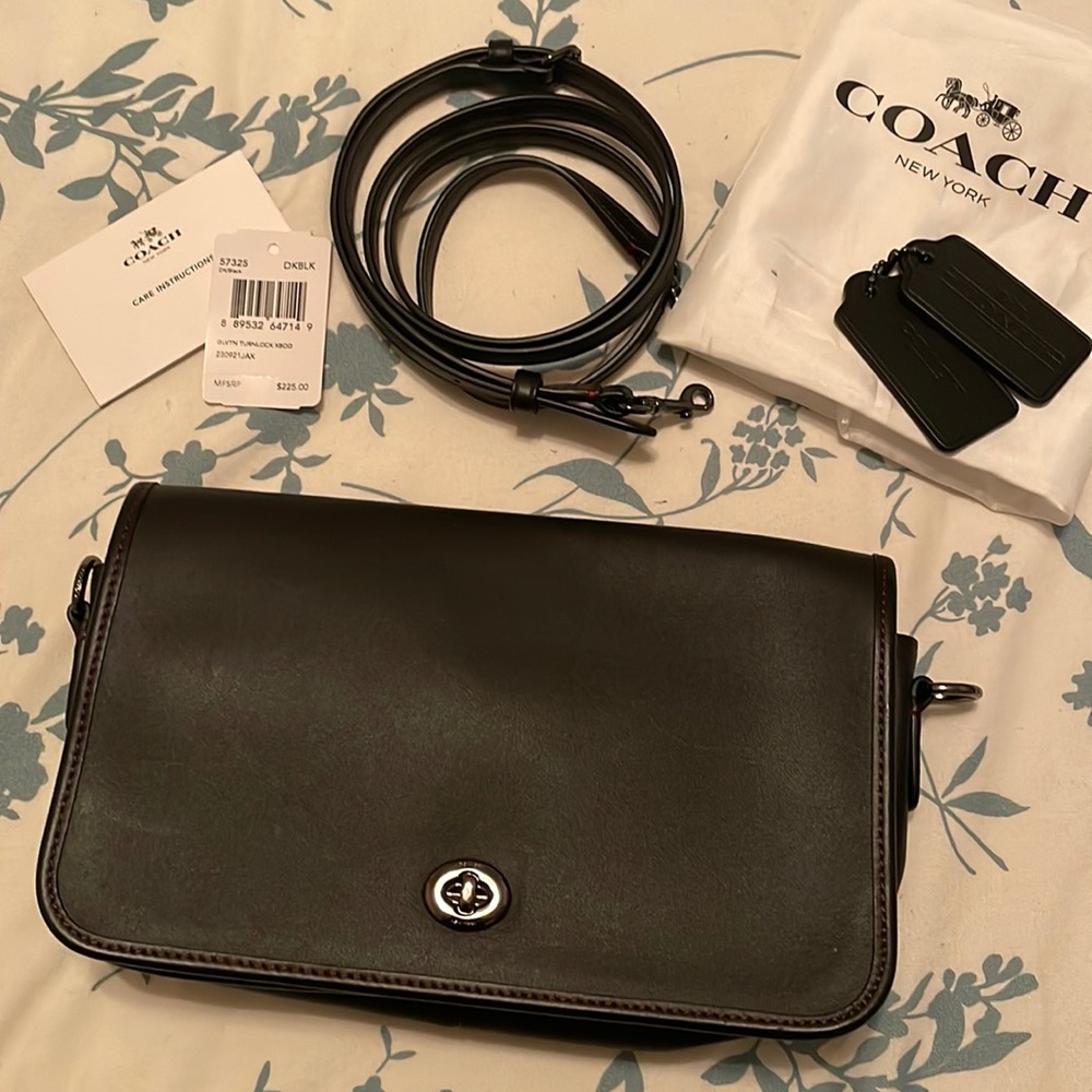 Coach Turn lock crossbody